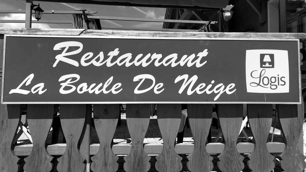 La Boule De Neige Hotel Samoens Exterior photo